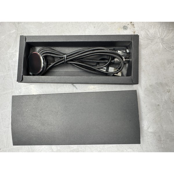 PS-24336 4111 Siyah-Beyaz Işık Çoklu Kablo (120 Cm.) PS-24336 4111 Siyah-Beyaz Işık Çoklu Kablo (120 Cm.)